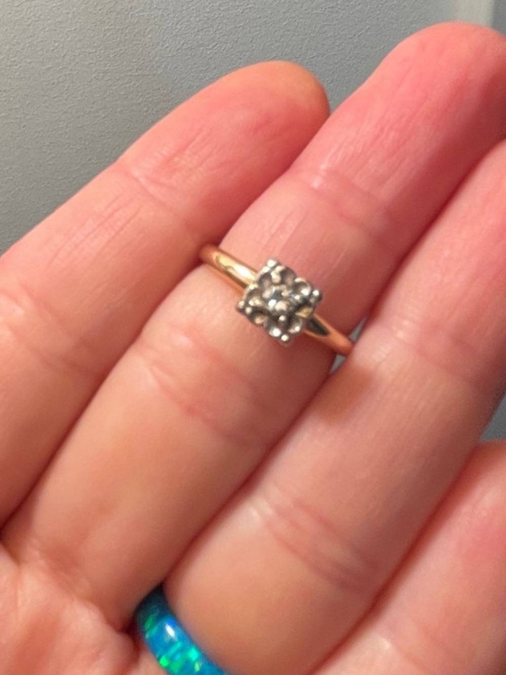 1940's .25 carat 14K Engagement Ring, 5.75 - Picture 7 of 12